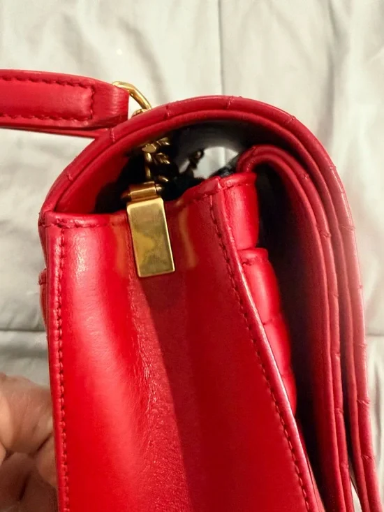 Saint Laurent Red Chevron Quilted Shoulder/Crossbody Bag with Gold YSL - Picture 4 of 11